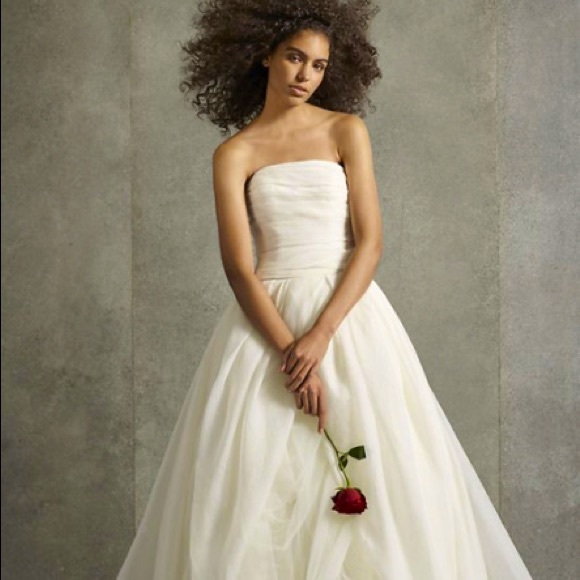 White by Vera Wang Dresses & Skirts - Vera Wang Wedding Dress